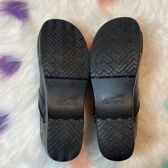 Dansko Professional Black Tooled Woman’s Shoes Size 41 - Picture 9 of 10